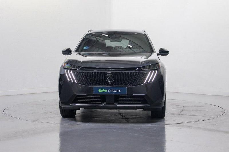 Usado Peugeot 5008 Allure 136 CV (100 kW) 2025 Gris / plata SUV