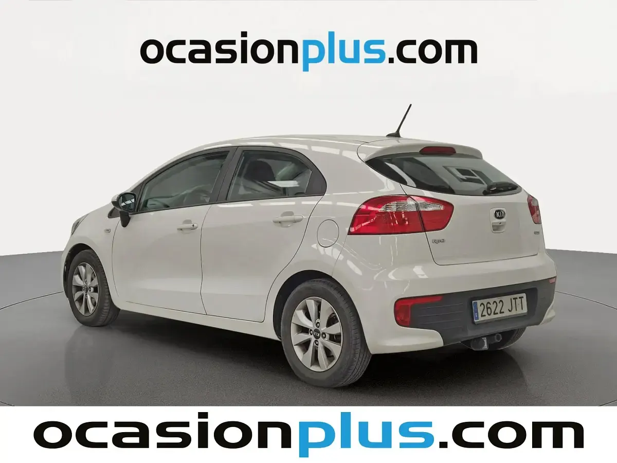 Usado Kia Rio 75 CV (55 kW) 2016 Blanco Utilitario