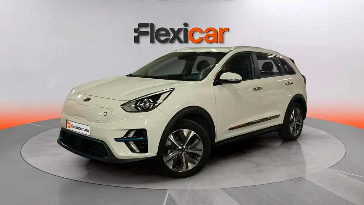 Usado Kia e-Niro 150 kW (204 CV) 2021 Blanco SUV