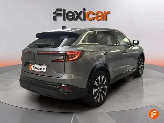 Usado Renault Austral Techno 158 CV (116 kW) 2024 Gris / plata SUV