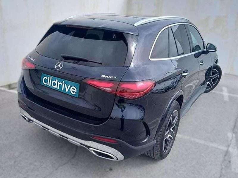 Usado Mercedes GLC200 204 CV (150 kW) 2024 Negro SUV