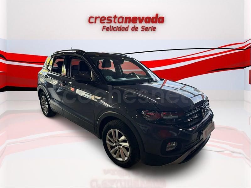 Usado VW T-Cross Advance 110 CV (80 kW) 2023 Gris / plata SUV