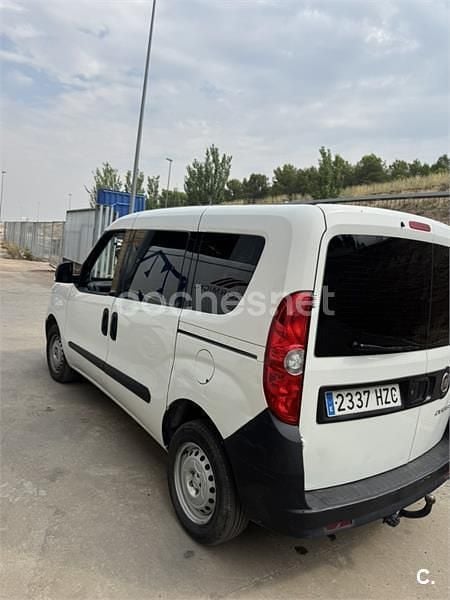 Blanco Usado 2014 Fiat Doblò Active Monovolumen | 7500 € (Precio justo) - Imagen 1/4