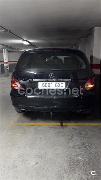 Usado Mercedes R350 272 CV (200 kW) 2008 Negro Monovolumen