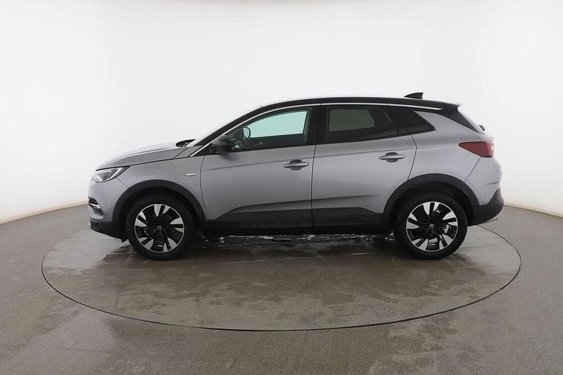 Käytetty Opel Grandland X Ultimate 130 HP (95 kW) 2021 Harmaa Katumaasturi