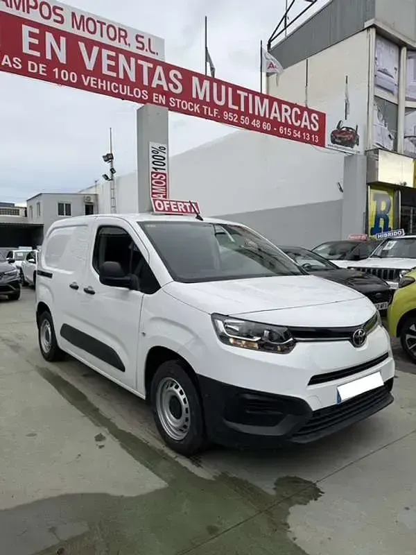 Usado Toyota Proace City City 76 CV (55 kW) 2020 Blanco Monovolumen