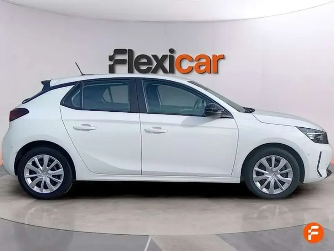 Usado Opel Corsa Edition 101 CV (74 kW) 2023 Blanco Utilitario