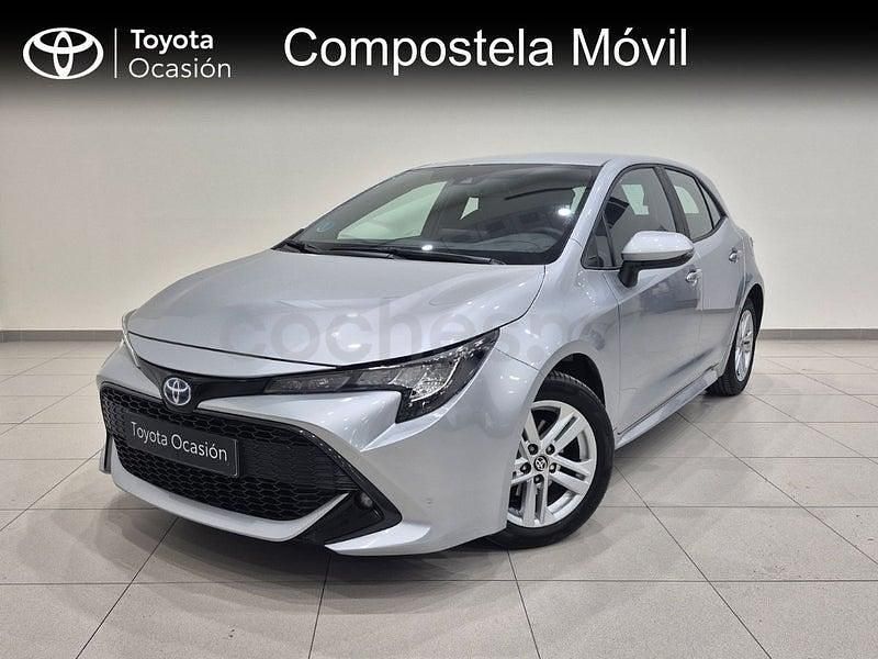 Usado Toyota Corolla Active 122 CV (89 kW) 2022 Gris / plata Berlina