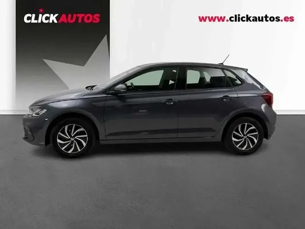 Używany VW Polo Life 95 KM (69 kW) 2023 Szary Hatchback