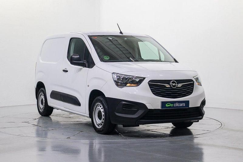Usado Opel Combo 75 CV (55 kW) 2021 Blanco Van