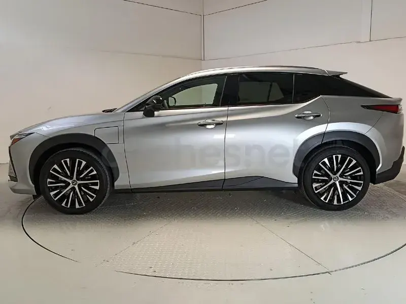 Nuevo Lexus RZ 350e 22 kW (30 CV) 2026 Eléctrico SUV