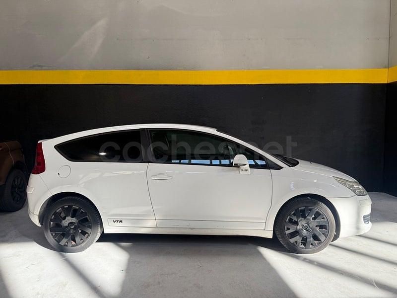 Usado Citroën C4 110 CV (80 kW) 2006 Blanco Berlina