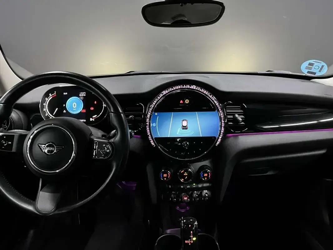 Usado Mini Cooper Essential 156 CV (114 kW) 2024 Gris Utilitario