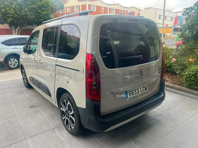 Usado Citroën Berlingo PureTech 110 CV (80 kW) 2019 Beige Monovolumen