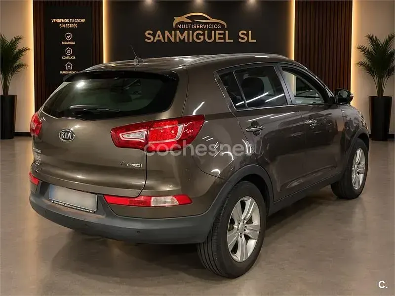 Usado Kia Sportage 116 CV (85 kW) 2011 Gris / plata SUV