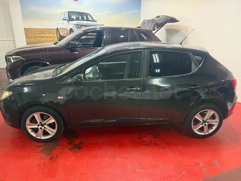 Usado Seat Ibiza Sport 105 CV (77 kW) 2011 Negro Berlina