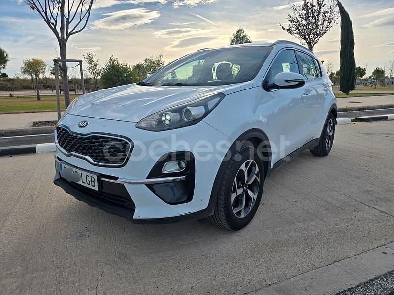 Blanco Usado 2020 Kia Sportage Plus SUV | 16.600 € (Buen precio) - Imagen 1/4