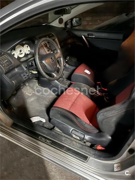 Gris / plata Usado 2004 Honda Civic LS Berlina | 2990 € (Un poco caro) - Imagen 1/3