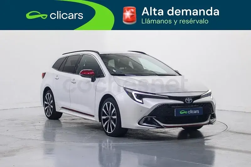Usado Toyota Corolla Style 140 CV (102 kW) 2023 Blanco Familiar