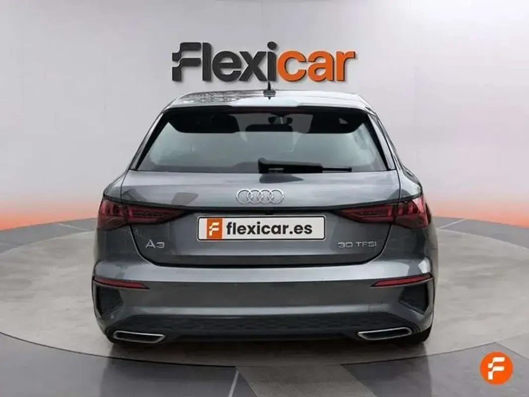 Usado Audi A3 Sportback 116 CV (85 kW) 2020 Gris Utilitario