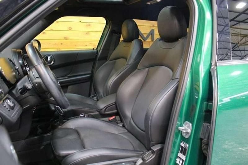 Usado Mini Cooper Countryman 136 HP (100 kW) 2021 Verde SUV