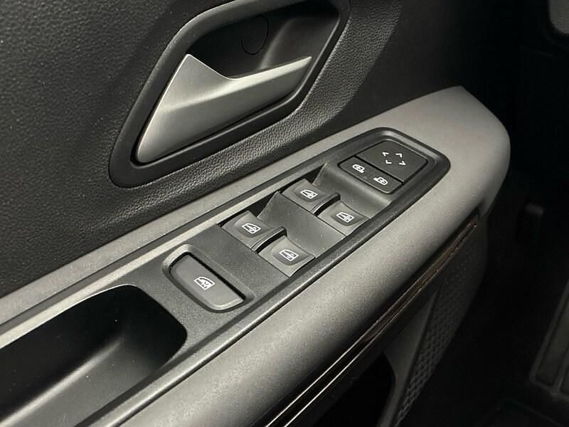 Usado Dacia Sandero Extreme 100 CV (73 kW) 2024 Marrón Berlina