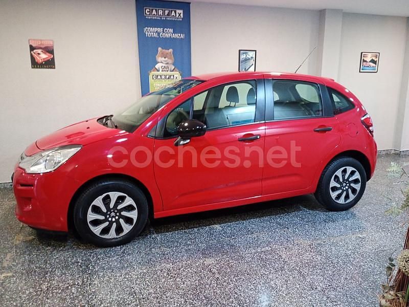 Usado Citroën C3 Live 75 CV (55 kW) 2016 Granate Berlina