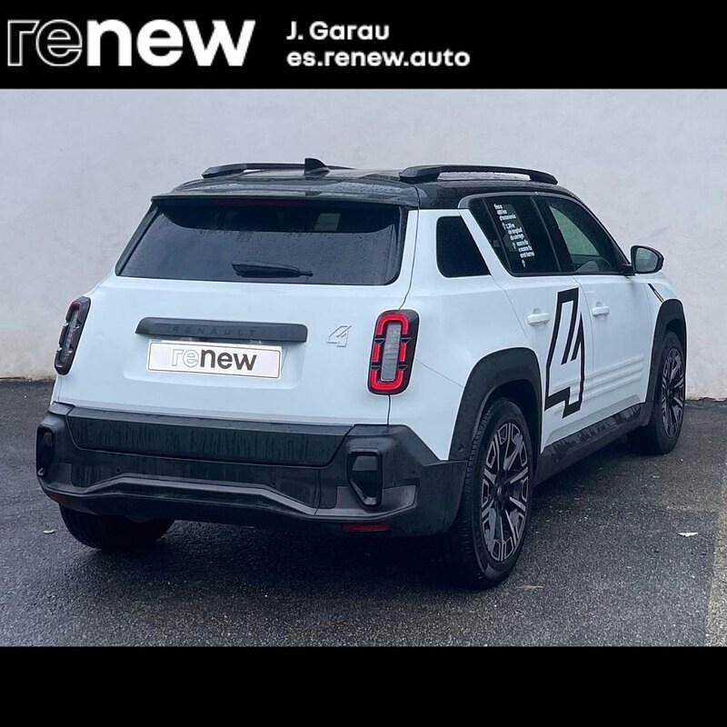 Begagnad Renault R4 150 HK (110 kW) 2025 Vit Sedan