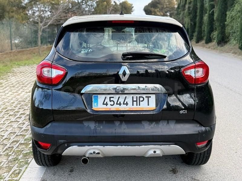Usado Renault Captur 90 HP (66 kW) 2013 Preto SUV