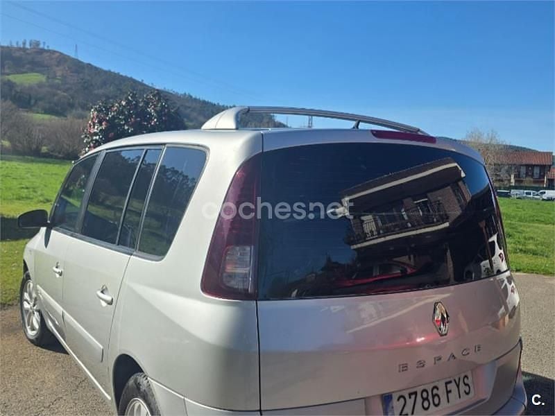 Usado Renault Espace Expression 130 CV (95 kW) 2007 Gris / plata Monovolumen