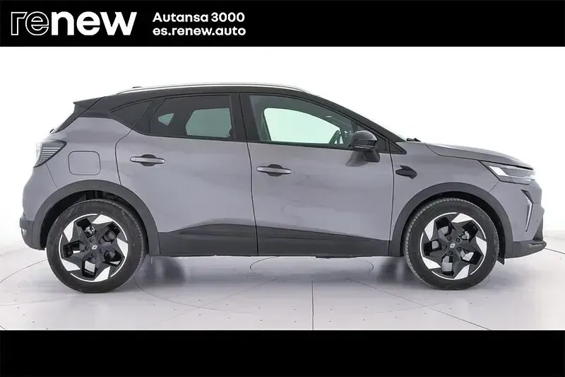 Usado Renault Captur Techno 100 CV (73 kW) 2025 Gris SUV