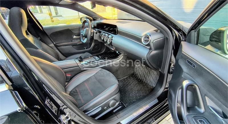 Usado Mercedes A35 AMG 306 CV (225 kW) 2024 Negro Berlina