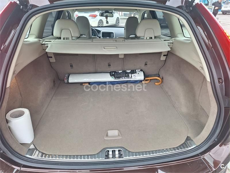 Usado Volvo XC60 Summum 163 CV (119 kW) 2012 Marrón SUV