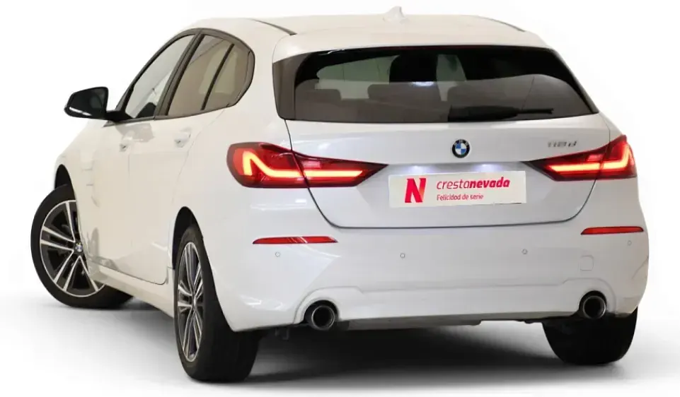 Usado BMW 118 Comfort Edition 150 CV (110 kW) 2022 Blanco