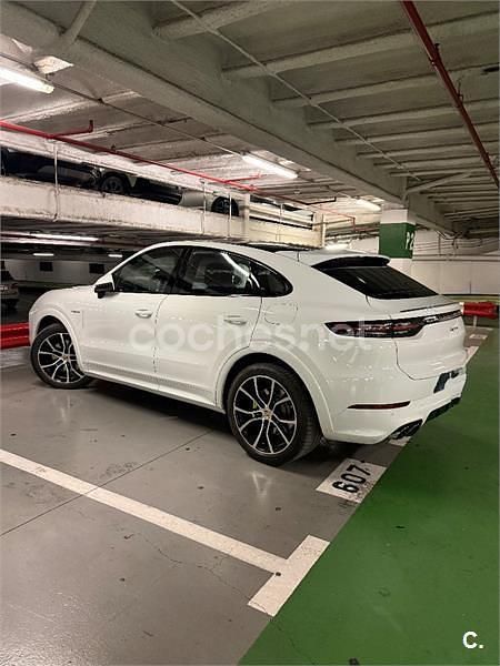 Usado Porsche Cayenne Platinum Edition 462 CV (339 kW) 2022 Blanco SUV