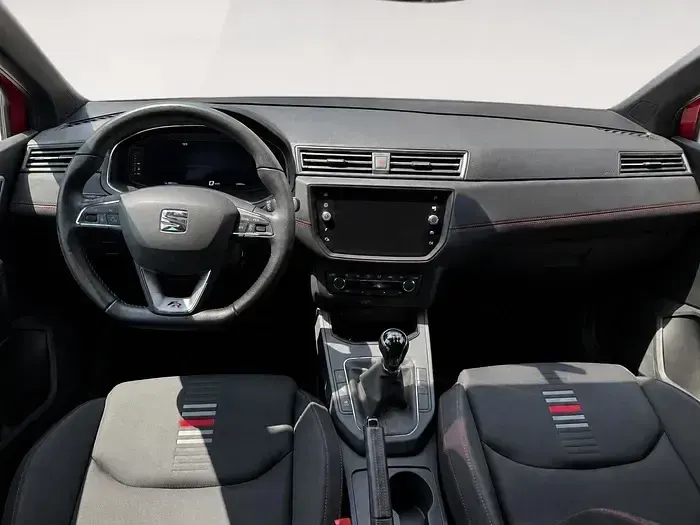 Usado Seat Ibiza FR 110 CV (80 kW) 2021 Rojo Utilitario