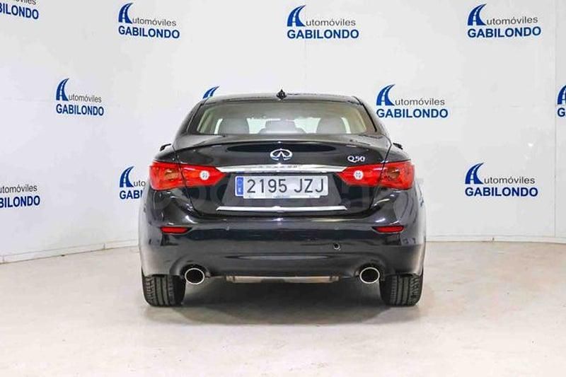 Usado Infiniti Q50 Premium 170 CV (125 kW) 2017 Negro Berlina