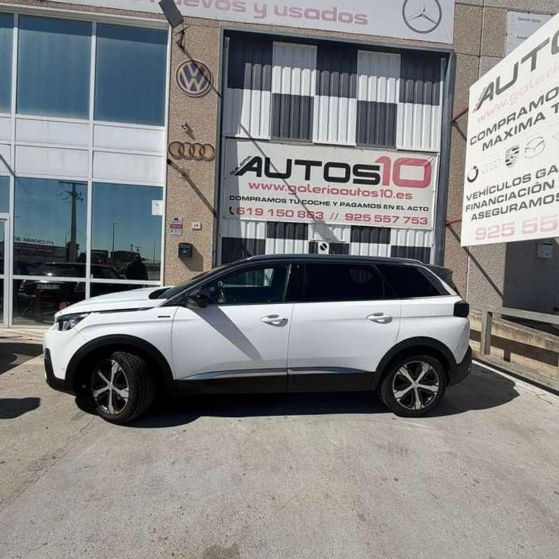Usado Peugeot 5008 120 CV (88 kW) 2018 Blanco SUV