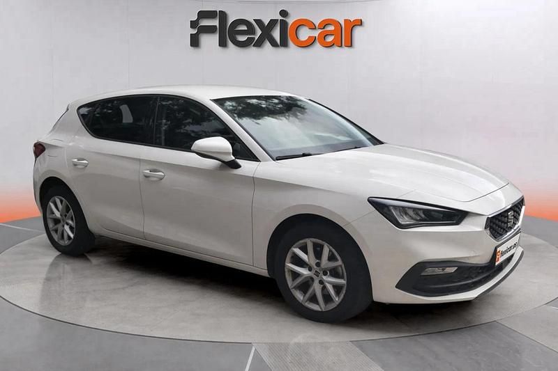 Blanco Usado 2021 Seat Leon Style Berlina | 15.890 € (Buen precio) - Imagen 1/4