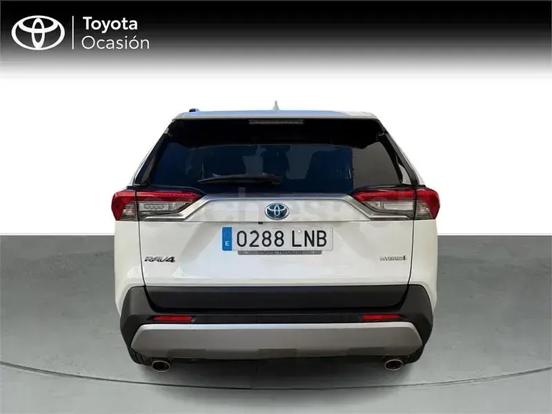 Usado Toyota RAV4 Hybrid Advance 218 CV (160 kW) 2021 Blanco SUV