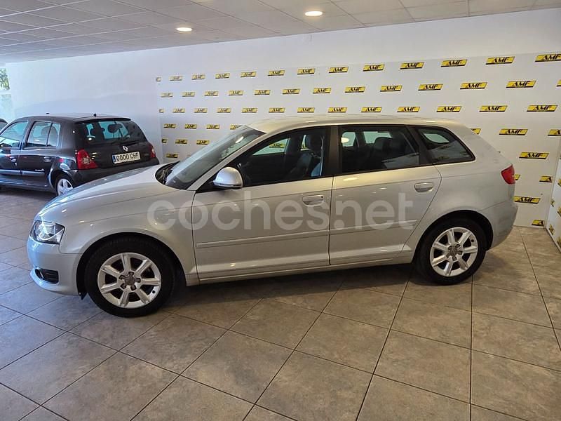 Usado Audi A3 Ambition 160 CV (117 kW) 2010 Gris / plata Utilitario