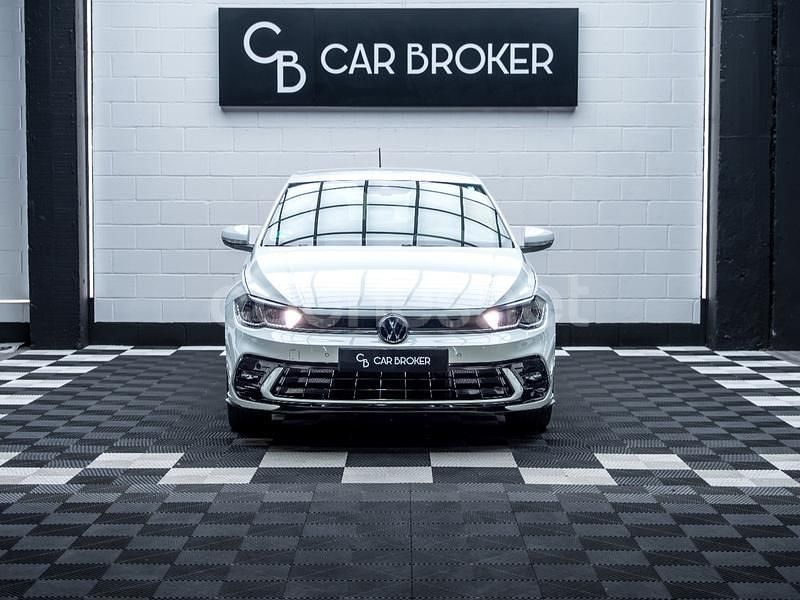 Usado VW Polo R-line 95 CV (69 kW) 2021 Blanco Berlina