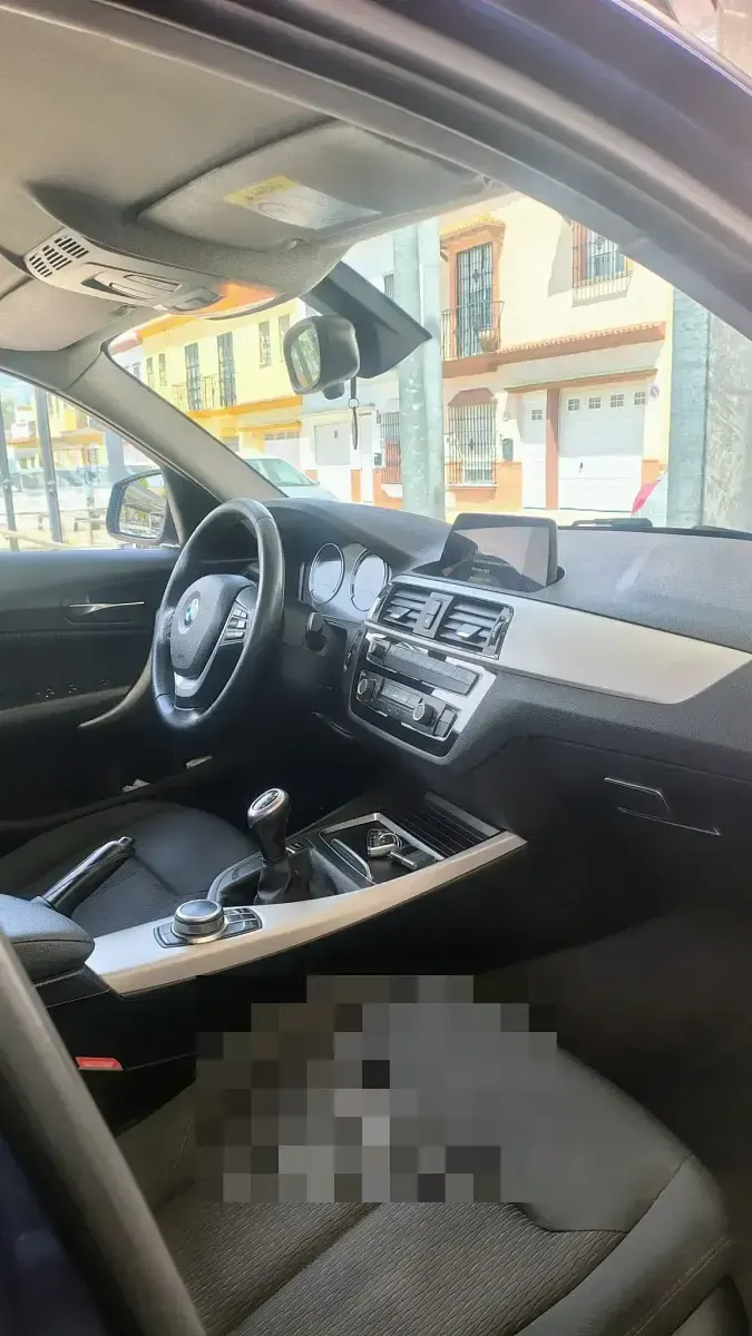 Usado BMW 116 116 CV (85 kW) 2019 Azul Utilitario