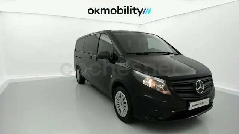 Usado Mercedes Vito 136 CV (100 kW) 2022 Negro Van