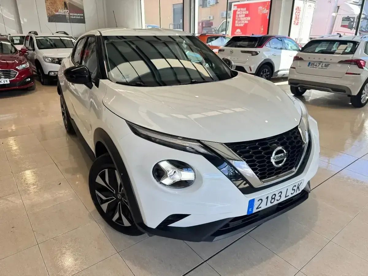 Usado Nissan Juke Acenta 114 CV (83 kW) 2021 Blanco SUV