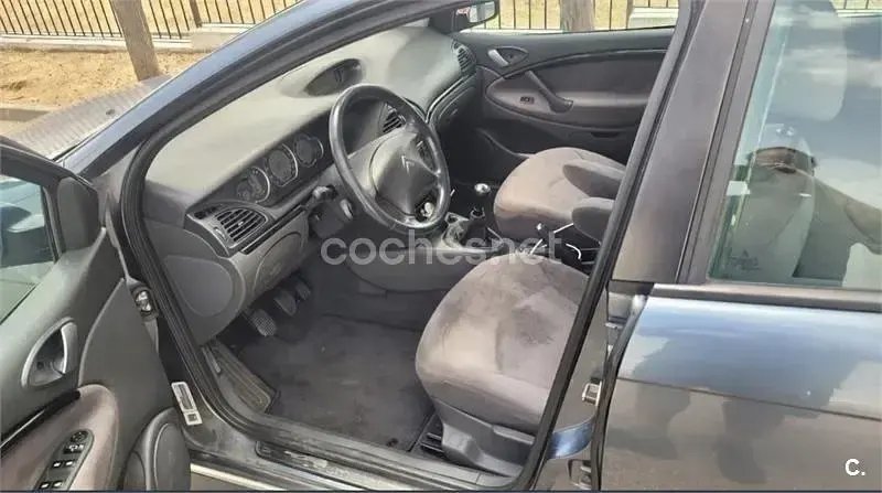 Usado Citroën C5 110 CV (80 kW) 2006 Gris / plata Berlina
