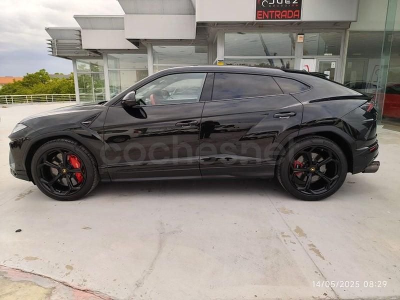 Usado Lamborghini Urus 666 CV (489 kW) 2018 Negro SUV