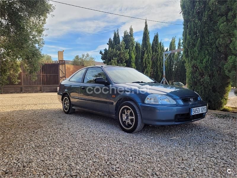 Azul Usado 1996 Honda Civic LS Coupe | 4000 € - Imagen 1/4