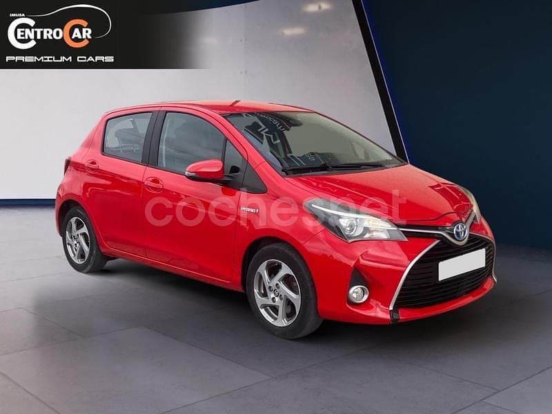 Rojo Usado 2016 Toyota Yaris Hybrid Berlina | 13.800 € (Precio justo) - Imagen 1/4