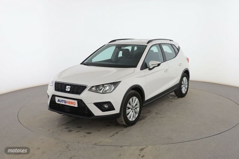 Blanco Usado 2021 Seat Arona Style SUV | 16.599 € (Precio justo) - Imagen 1/3